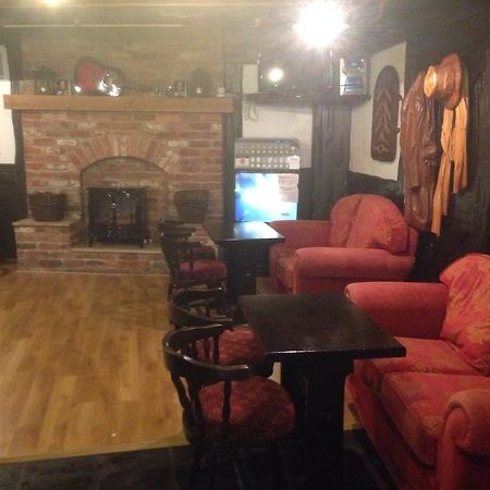 The Fleet Inn Guesthouse & Restaurant Killybegs Dış mekan fotoğraf