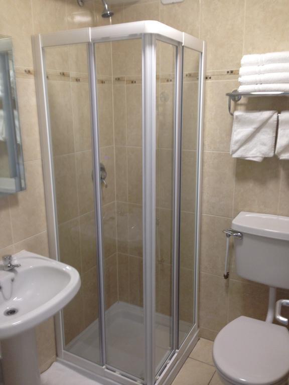 The Fleet Inn Guesthouse & Restaurant Killybegs Oda fotoğraf