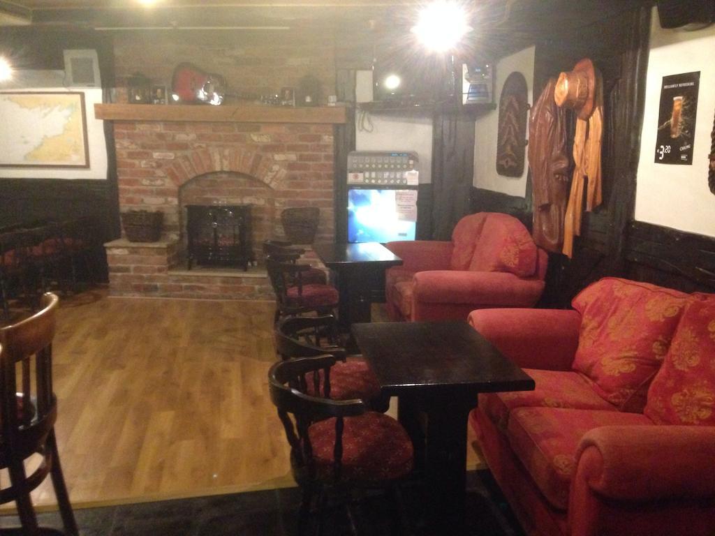 The Fleet Inn Guesthouse & Restaurant Killybegs Dış mekan fotoğraf